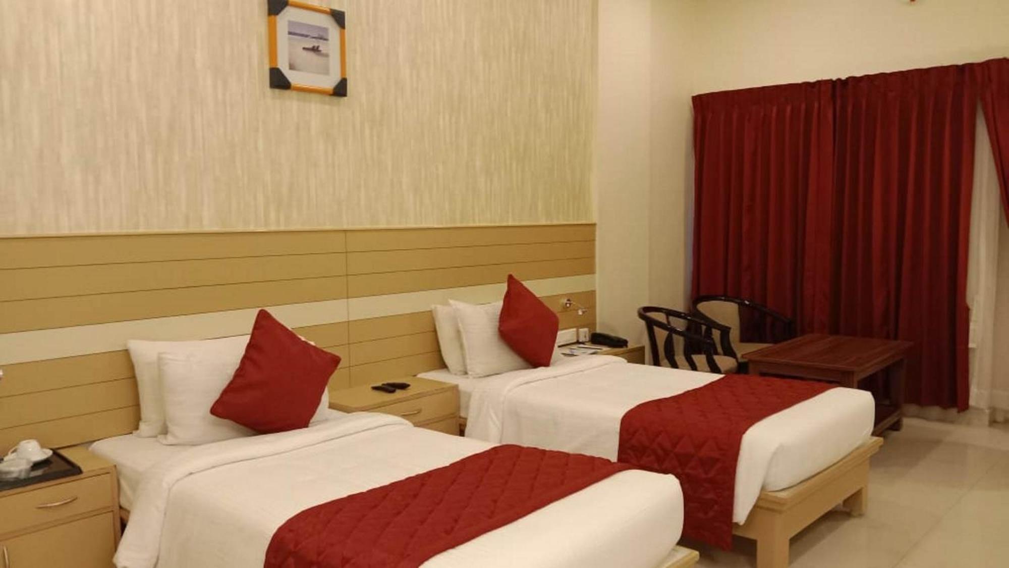 Hotel Dsf Grand Plaza Тутикорин Экстерьер фото