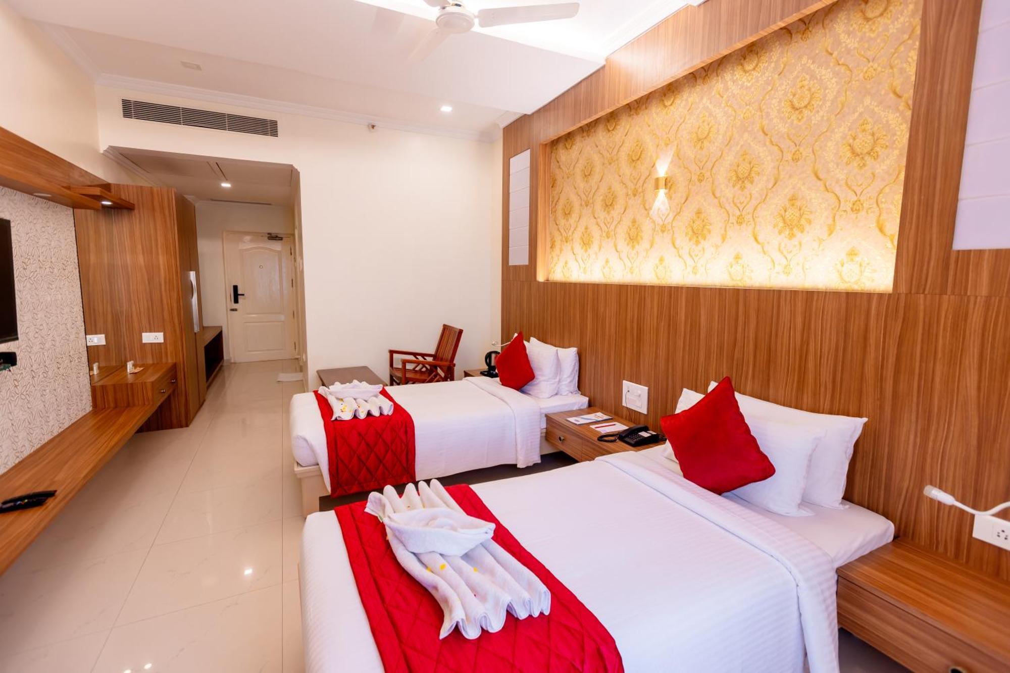 Hotel Dsf Grand Plaza Тутикорин Экстерьер фото